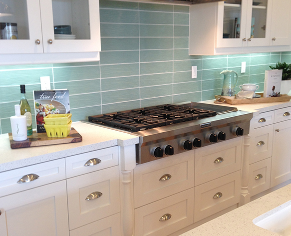 kitchen stueve tile